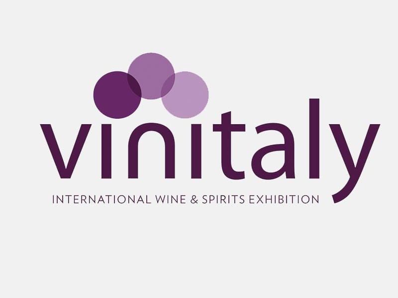 Ristoranti a Verona per Vinitaly (2026): dove cenare per il business e prenotare online